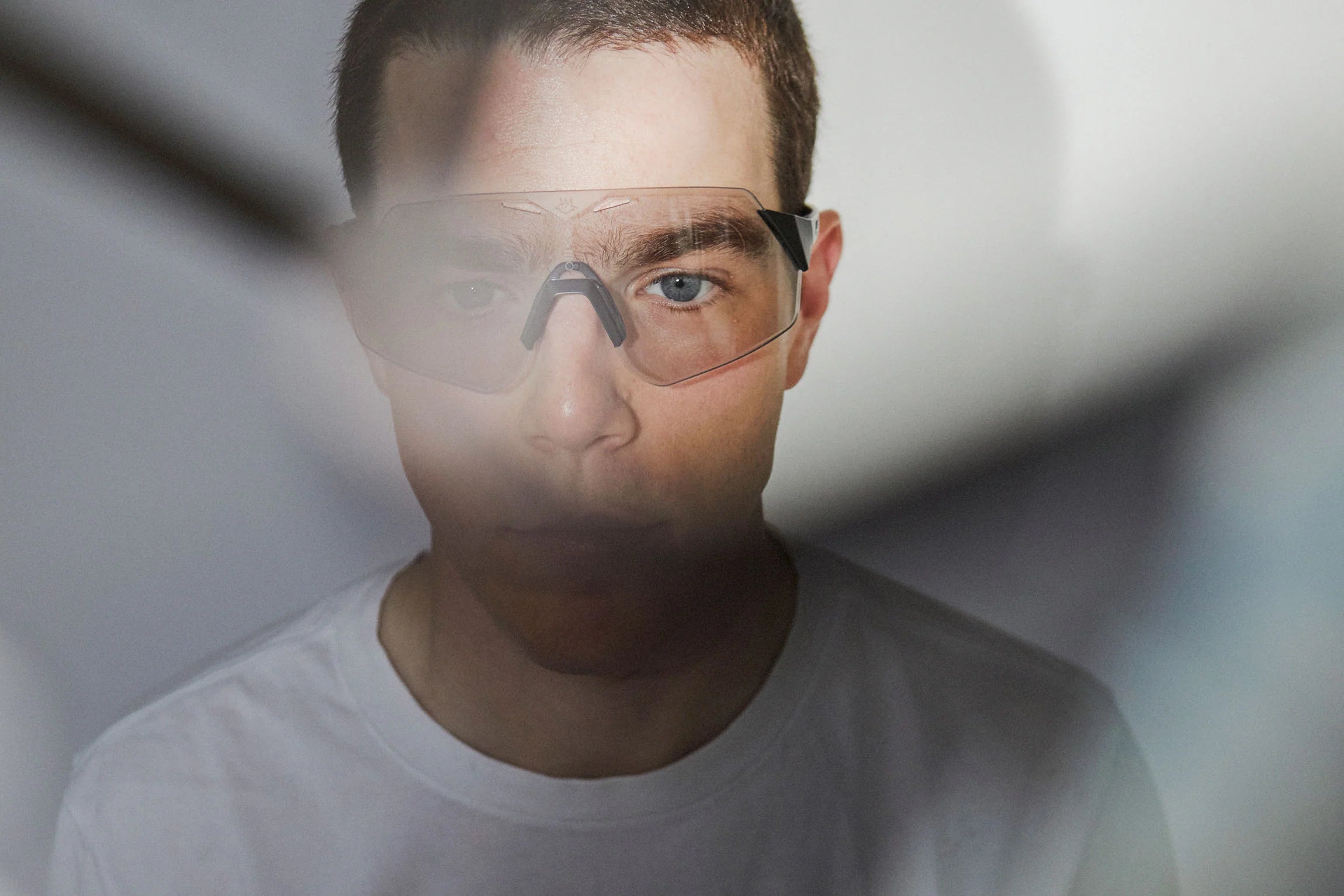 Aveo Cornea Black Frame