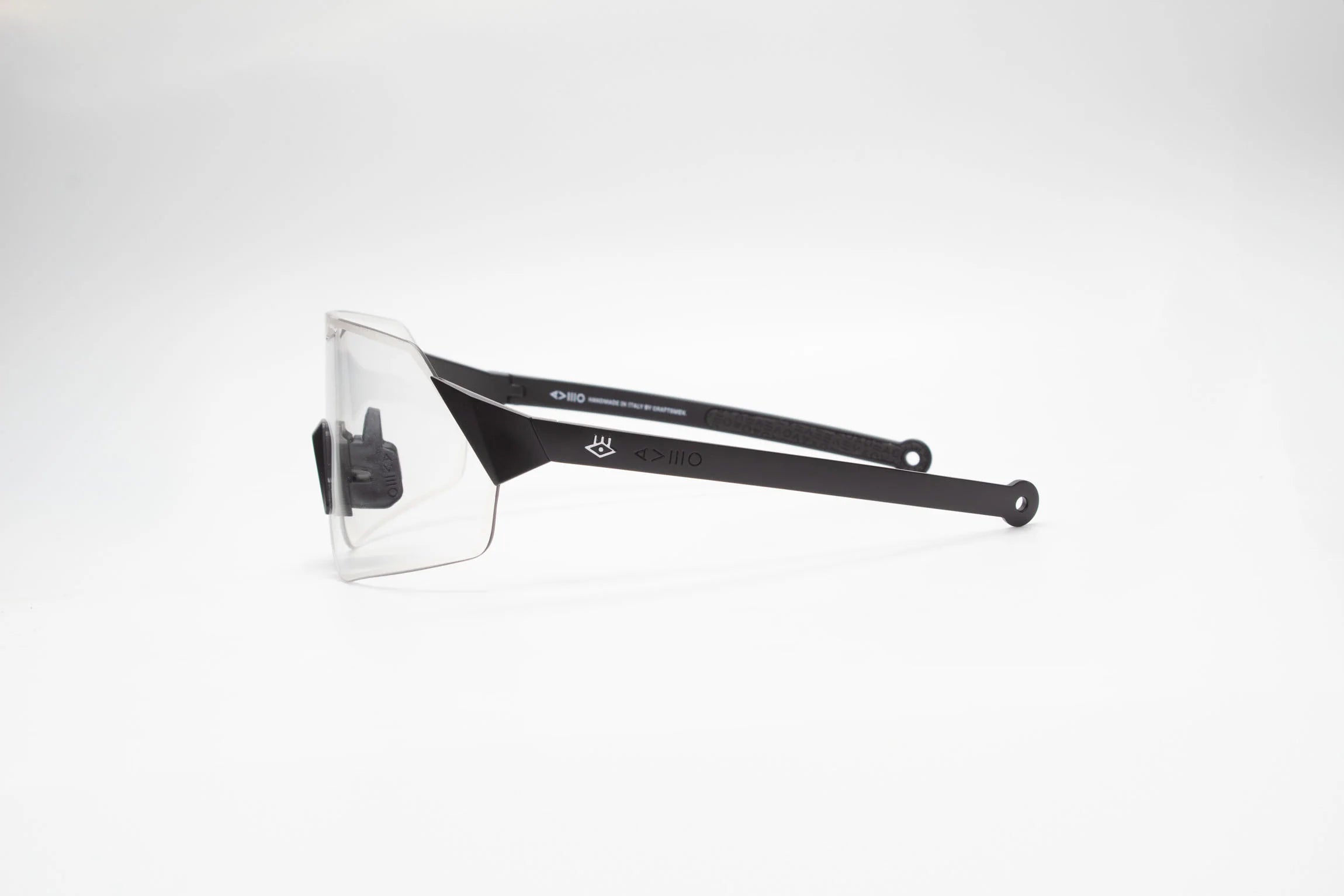 Aveo Cornea Black Frame