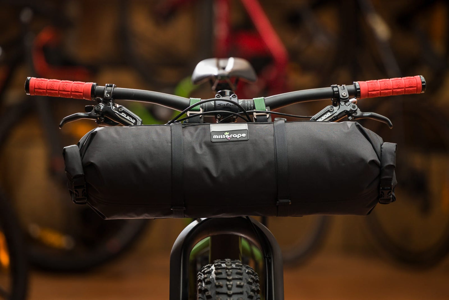 Miss Grape Tendril 10.7 Adventure Waterproof Handlebar