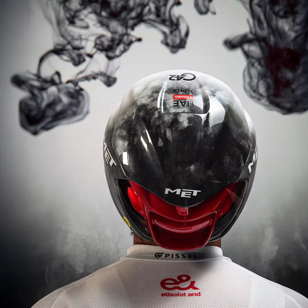 Manta UAE Team Emirates XRG 2025