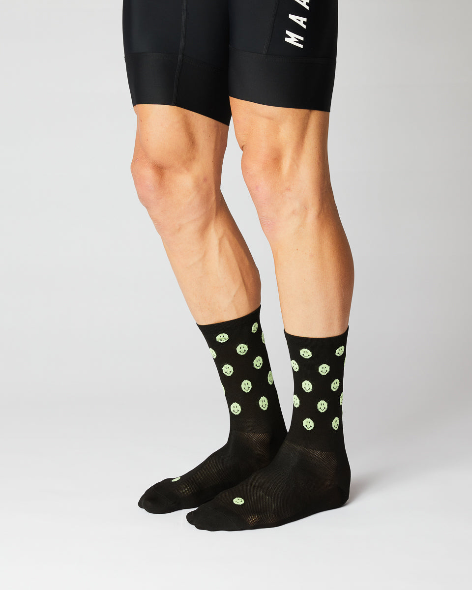 Fingerscrossed Smiley - Black/Neon