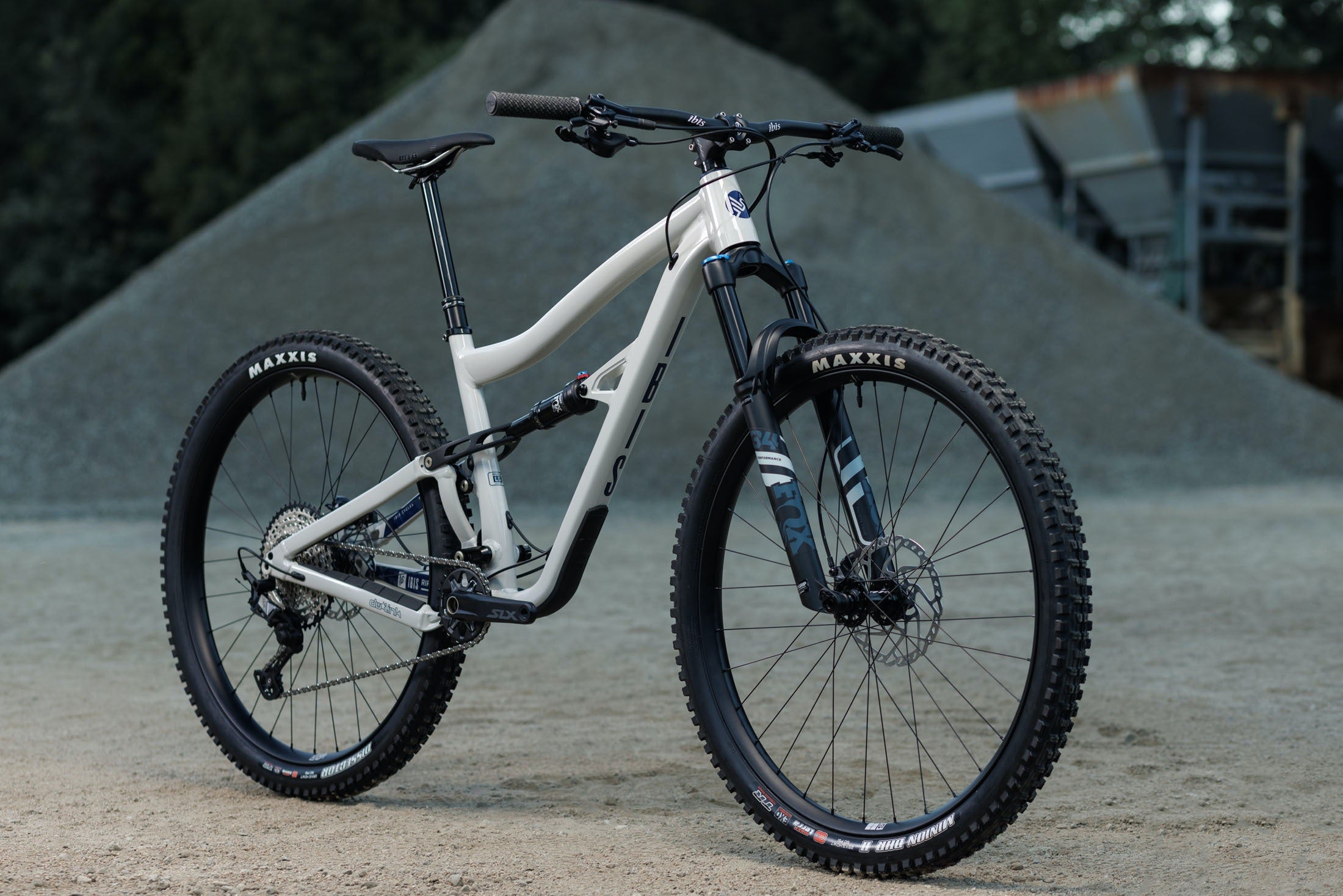 Bike rental (Ibis Ripley double suspension)